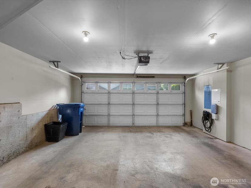 Property photo for 16504 1st Drive SE, Bothell photo 31