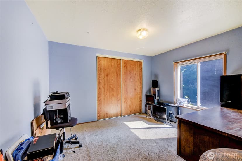 Property photo for 6533 12th Avenue NW, Tulalip photo 13