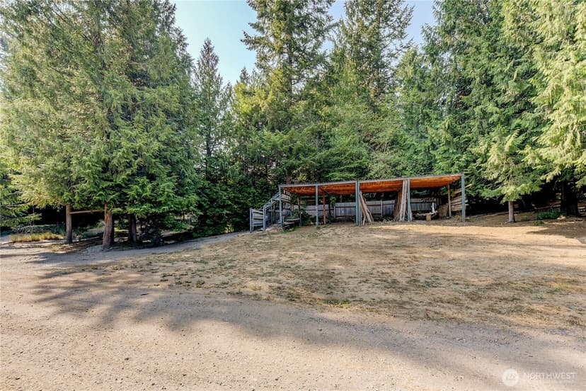 Property photo for 6533 12th Avenue NW, Tulalip photo 18
