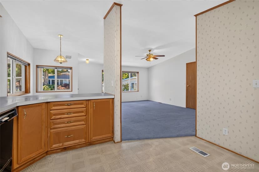 Property photo for 23825 15th Avenue SE #302, Bothell photo 16