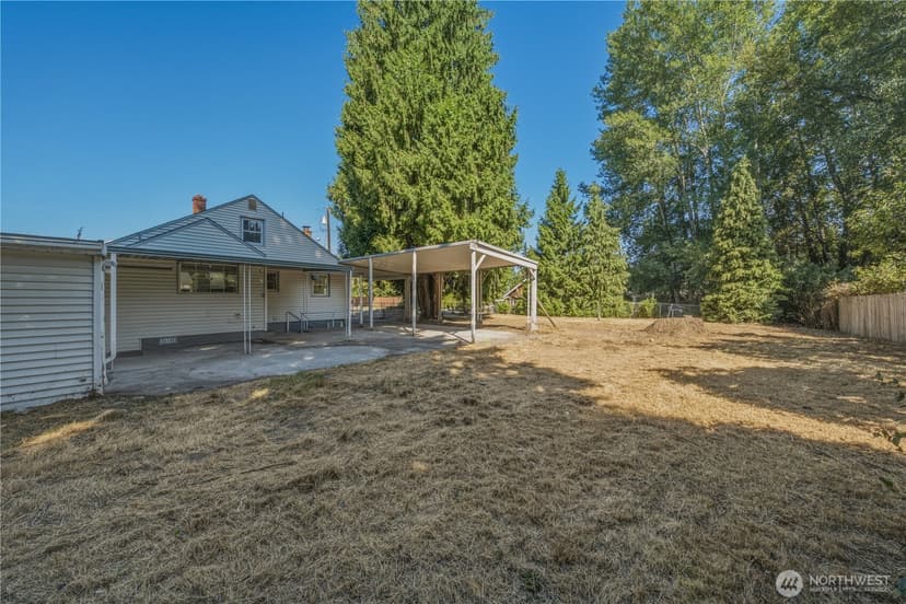 Property photo for 825 8th St NW, Puyallup photo 33