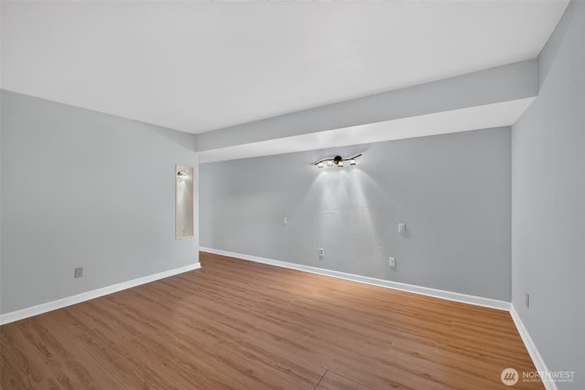 Property photo for 13730 15th Avenue NE #A102, Seattle photo 21