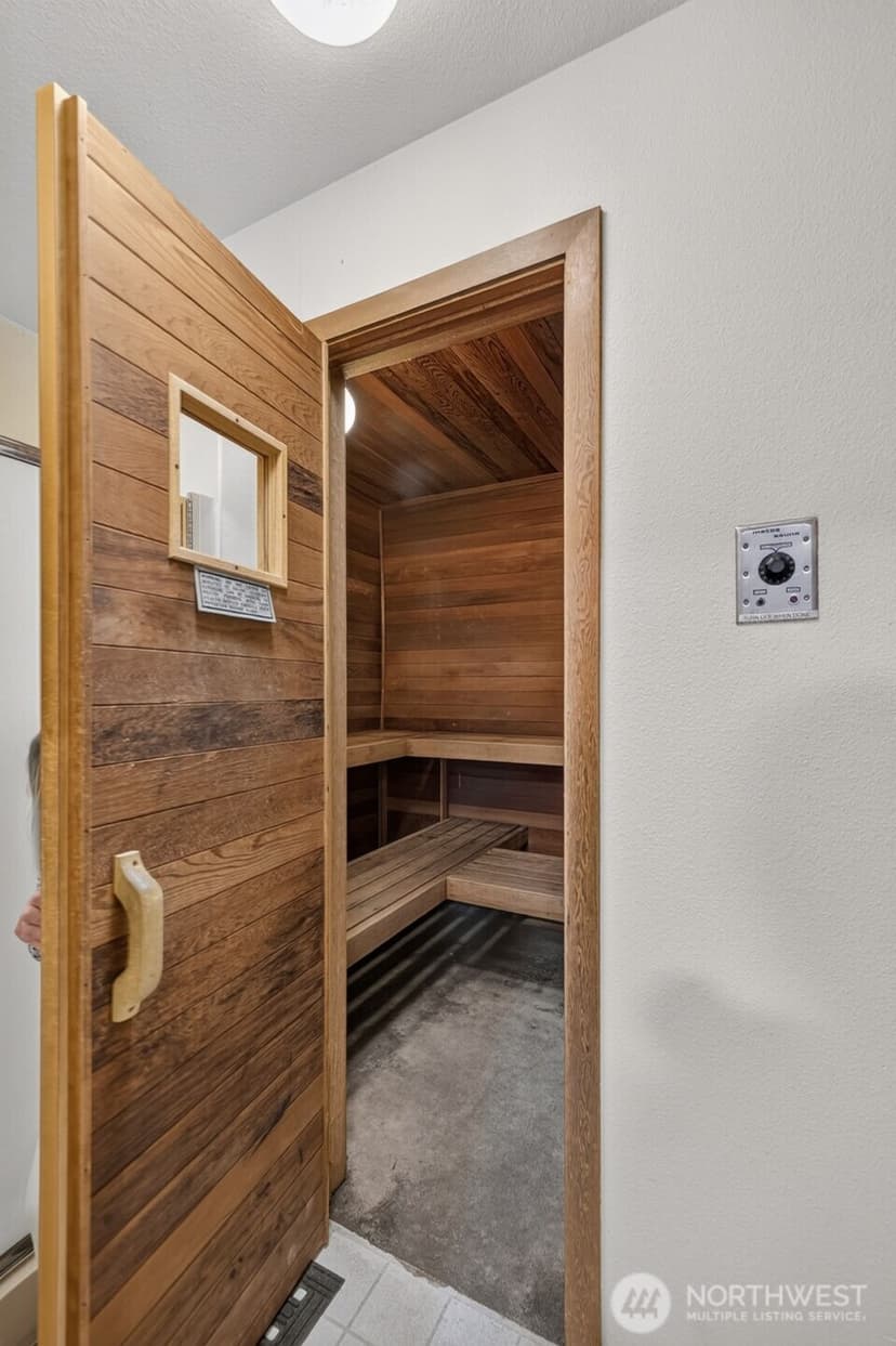 Property photo for 13730 15th Avenue NE #A102, Seattle photo 36