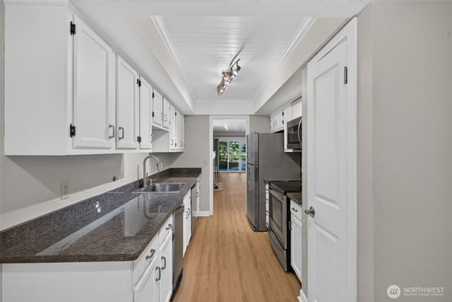 Property photo for 13730 15th Avenue NE #A102, Seattle photo 5