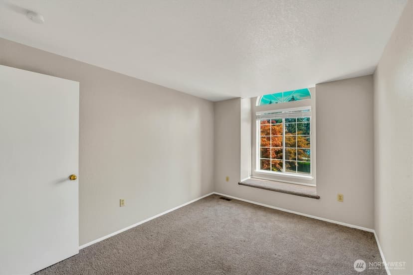 Property photo for 6511 55th Street Ct W, Tacoma photo 30
