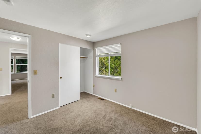 Property photo for 6511 55th Street Ct W, Tacoma photo 26