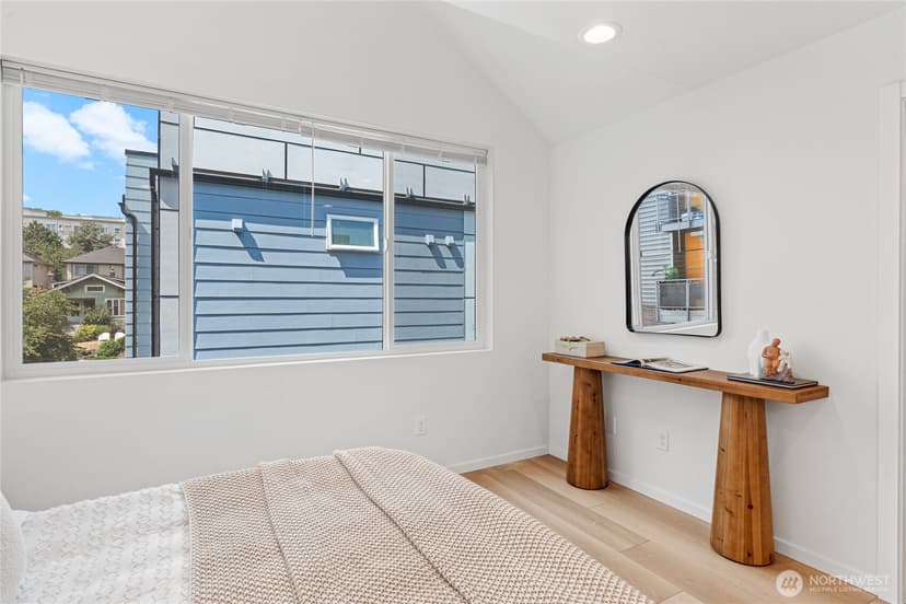 Property photo for 4540 40th Avenue SW, Seattle photo 27