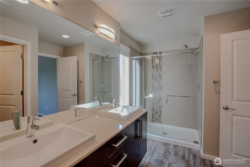 Property photo for 27128 106th Avenue SE, Kent photo 23