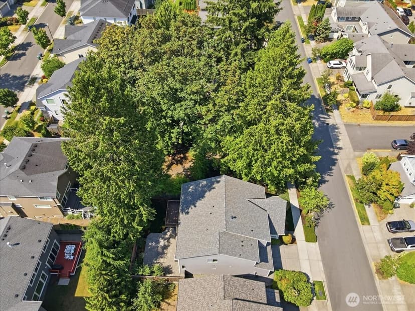 Property photo for 17211 NE 117th Way, Redmond photo 74
