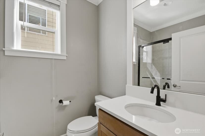 Property photo for 17211 NE 117th Way, Redmond photo 34