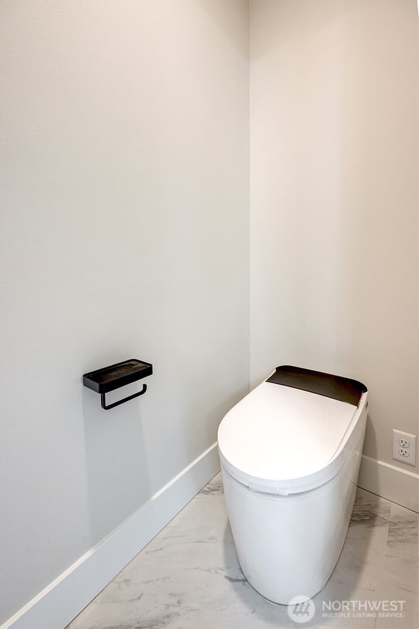 Property photo for 1524 243rd Place SW #A, Bothell photo 31