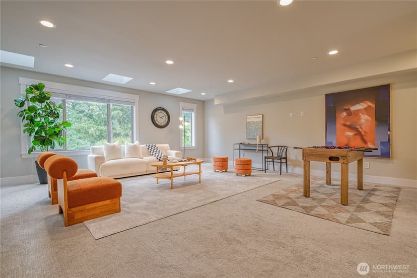 Property photo for 18507 71st Avenue NE, Kenmore photo 7