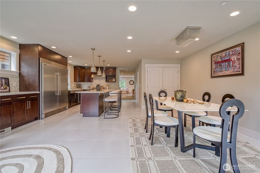 Property photo for 18507 71st Avenue NE, Kenmore photo 13