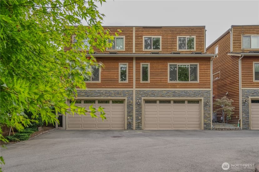 Property photo for 18507 71st Avenue NE, Kenmore photo 32