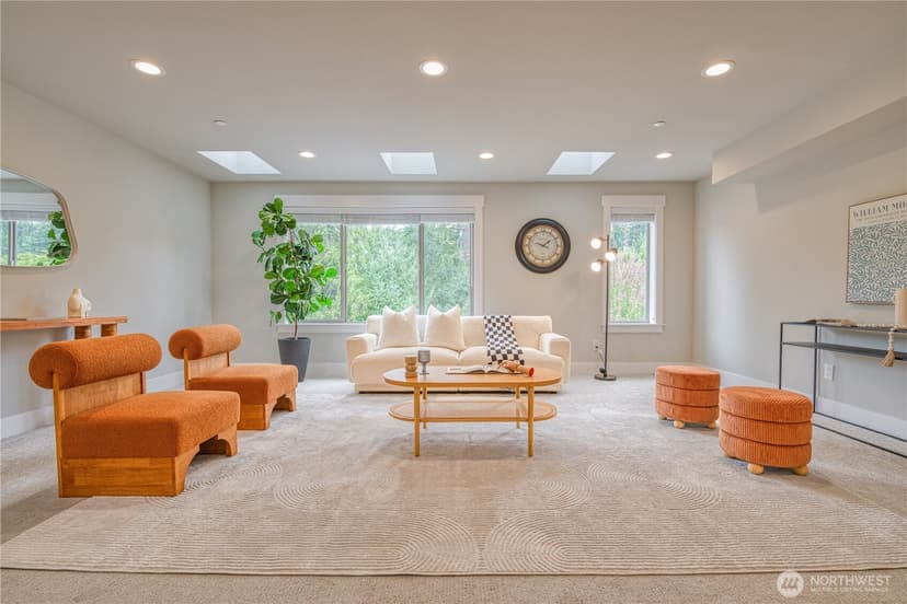 Property photo for 18507 71st Avenue NE, Kenmore photo 6