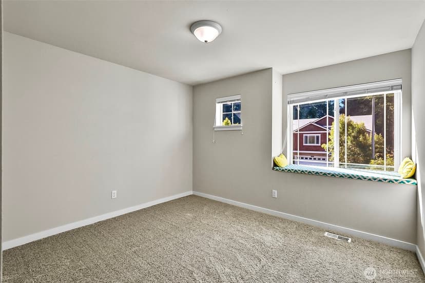 Property photo for 1129 120th Street SE, Everett photo 23