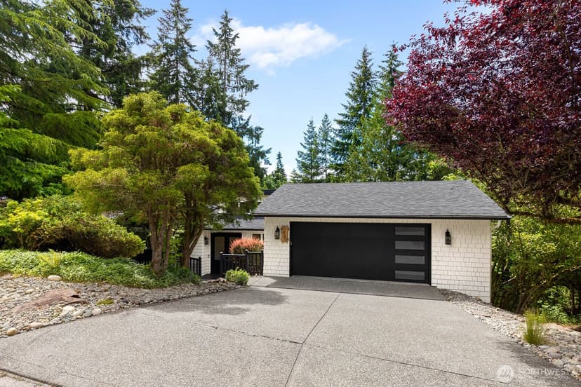 Property photo for 4529 153rd Ave SE, Bellevue photo 4