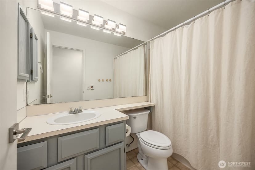 Property photo for 23032 SE 282nd Court, Maple Valley photo 11
