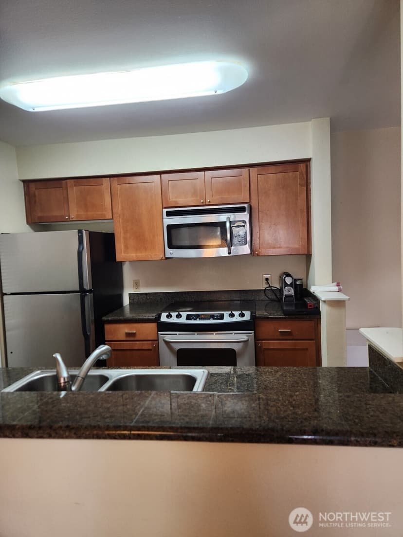 Property photo for 12303 Harbour Pointe Boulevard #W203, Mukilteo photo 4