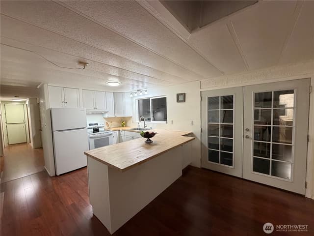 Property photo for 16300 State Hwy 305 NE #44, Poulsbo photo 5