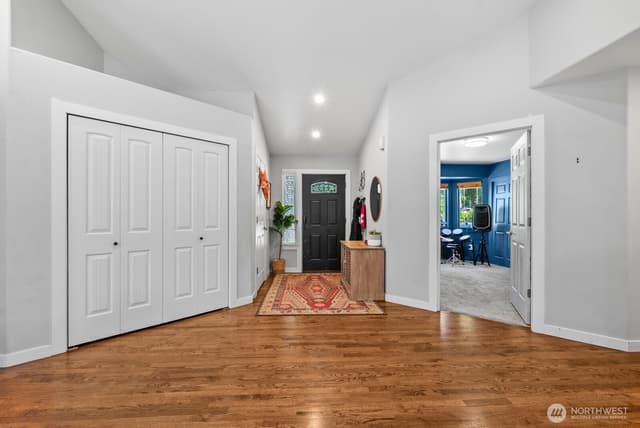 Property photo for 18505 68th Street E, Bonney Lake photo 2