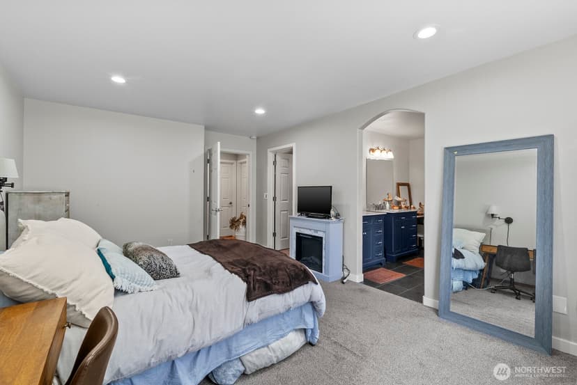 Property photo for 18505 68th Street E, Bonney Lake photo 13