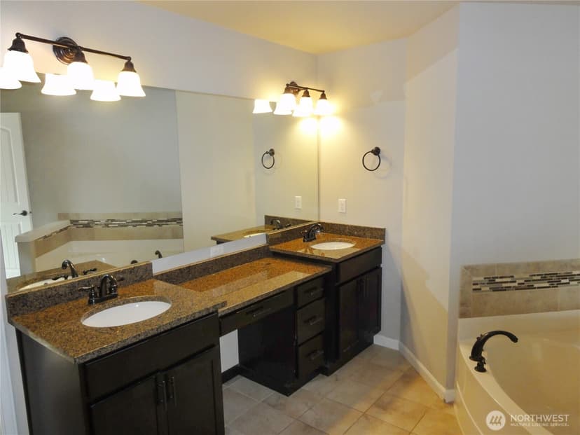 Property photo for 21304 SE 258th Place, Maple Valley photo 20