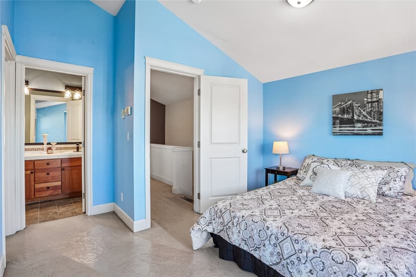 Property photo for 10214 1st Avenue NW #B, Seattle photo 14
