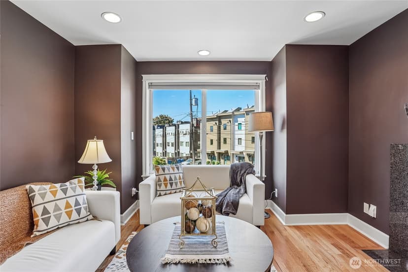 Property photo for 10214 1st Avenue NW #B, Seattle photo 4