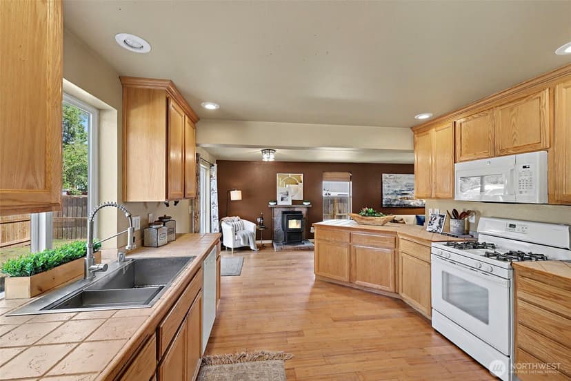 Property photo for 12105 118th Street E, Puyallup photo 13