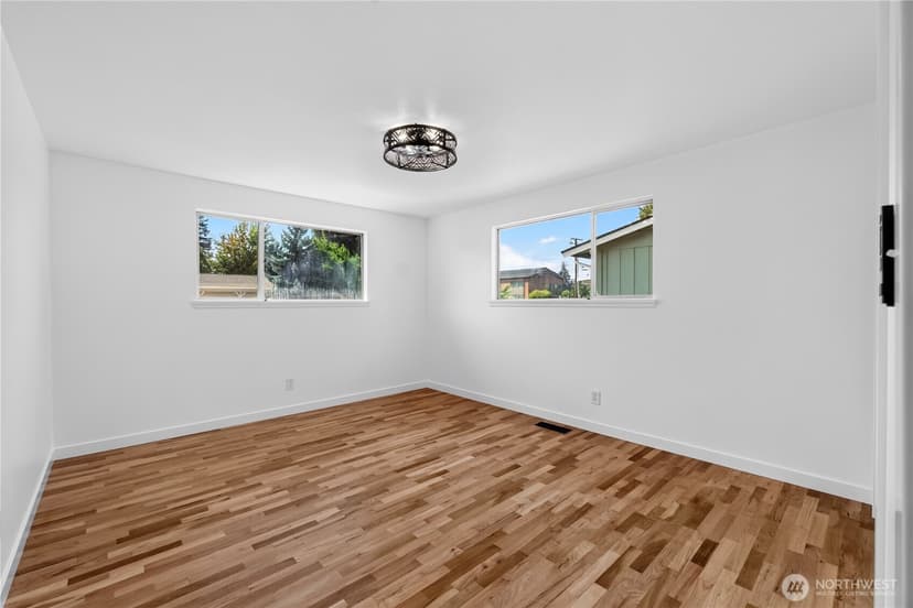 Property photo for 1225 22nd Street SE, Auburn photo 17
