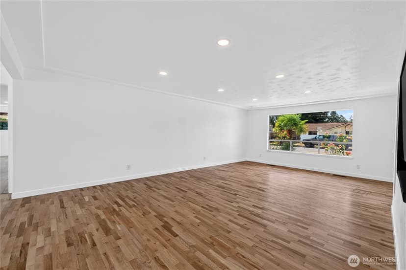 Property photo for 1225 22nd Street SE, Auburn photo 11