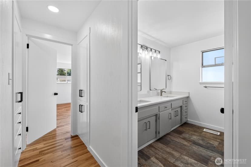 Property photo for 1225 22nd Street SE, Auburn photo 19