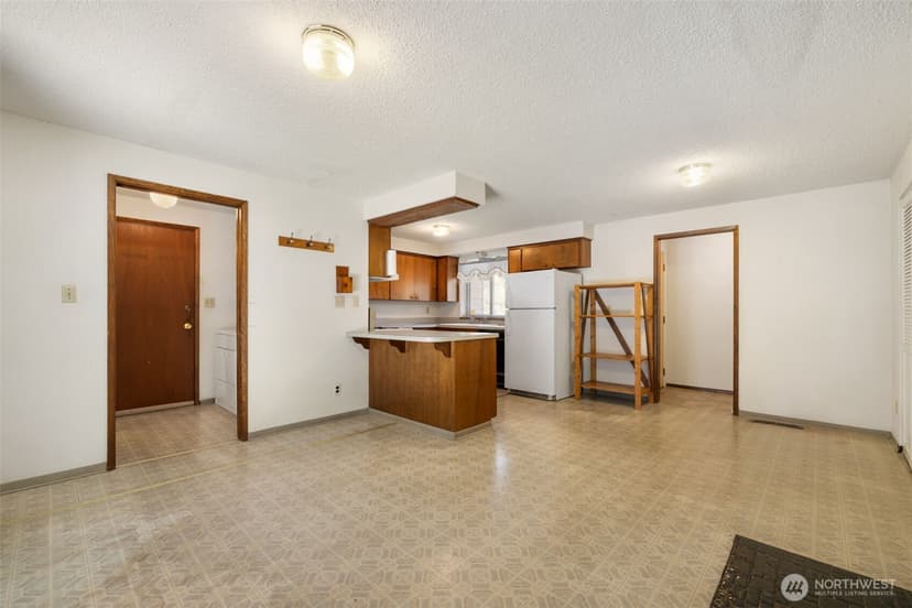 Property photo for 2374 S Flower Avenue, Port Orchard photo 5
