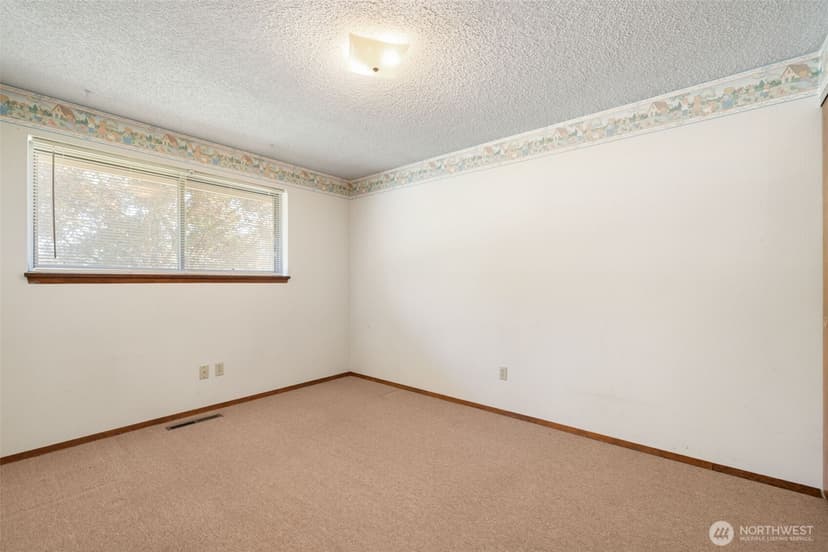 Property photo for 2374 S Flower Avenue, Port Orchard photo 19