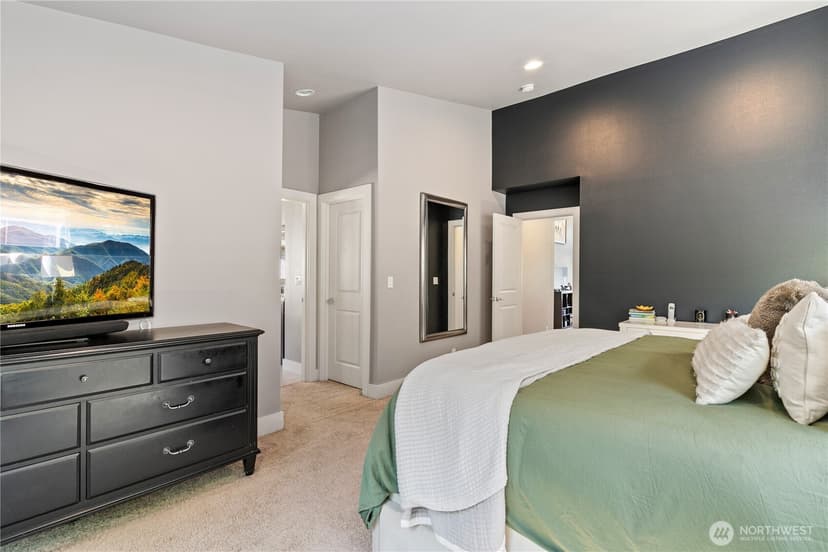 Property photo for 13521 SE 81st Place, Newcastle photo 18
