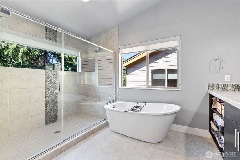 Property photo for 13521 SE 81st Place, Newcastle photo 20