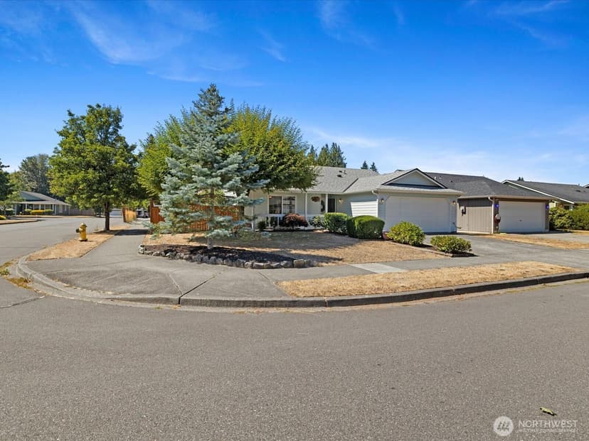 Property photo for 19314 46th Avenue NE, Arlington photo 37