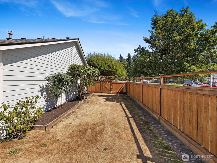 Property photo for 19314 46th Avenue NE, Arlington photo 33