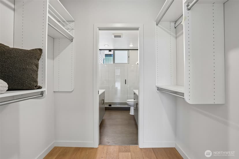 Property photo for 3637 C Dayton Ave N, Seattle photo 19