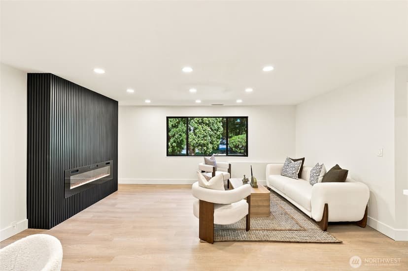 Property photo for 4418 144th Place SW, Lynnwood photo 21