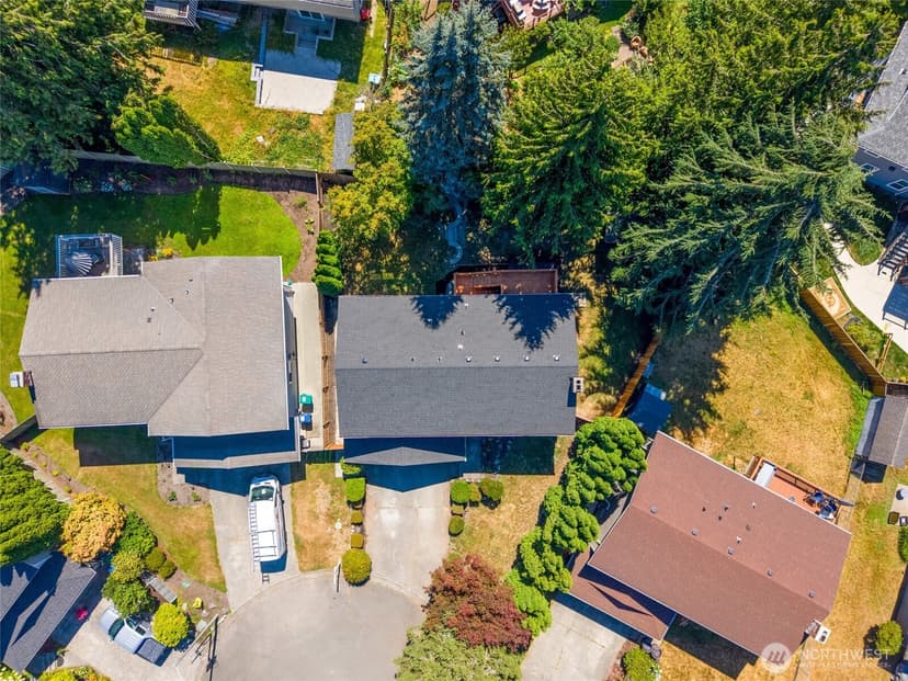 Property photo for 4418 144th Place SW, Lynnwood photo 37