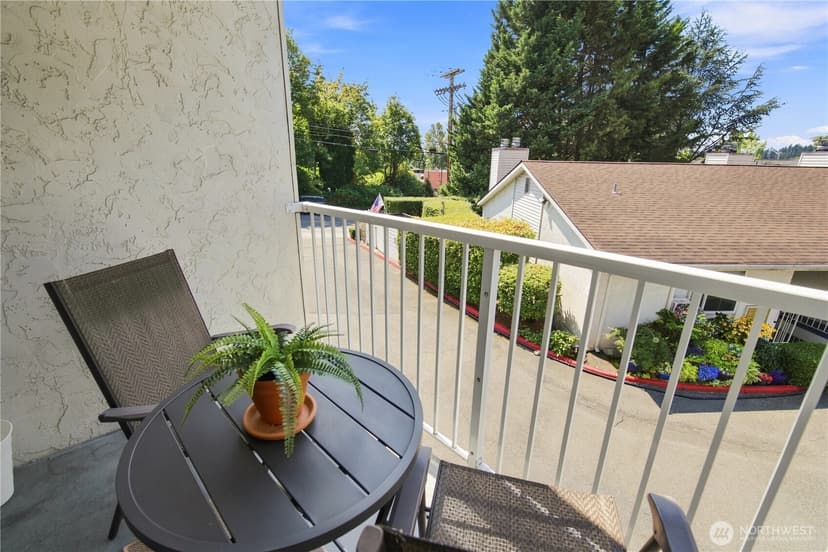Property photo for 9926 NE 116th Street #302, Kirkland photo 20