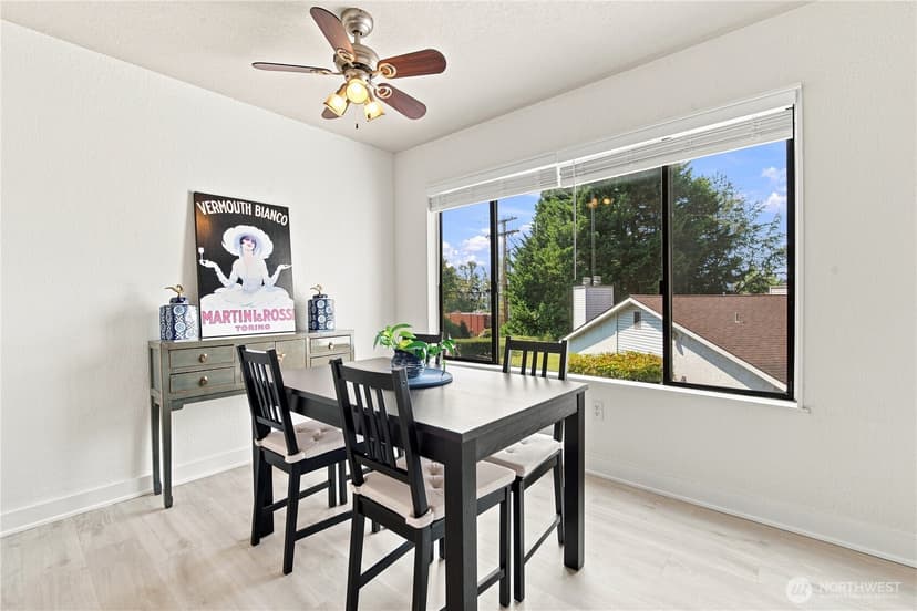 Property photo for 9926 NE 116th Street #302, Kirkland photo 2