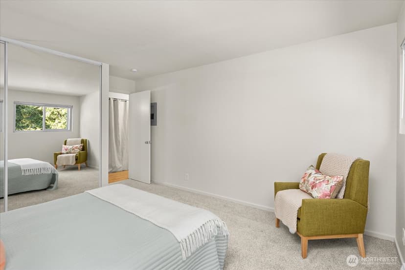 Property photo for 12631 NE 9th Place #C205, Bellevue photo 16