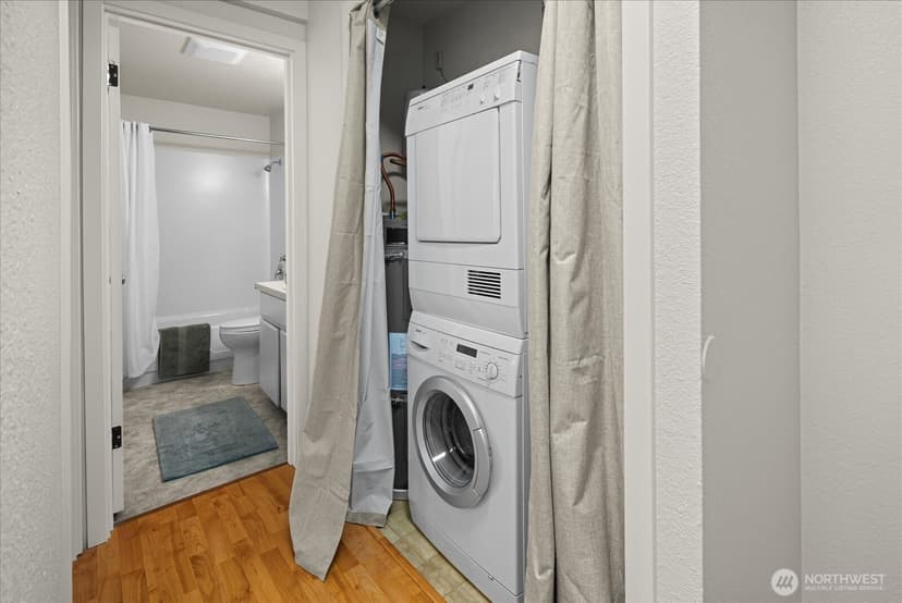 Property photo for 12631 NE 9th Place #C205, Bellevue photo 17