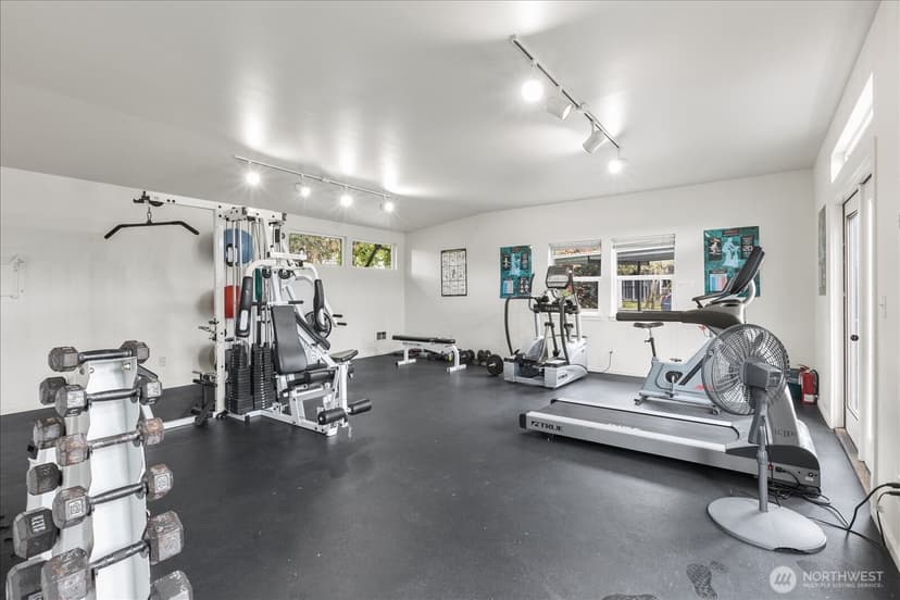 Property photo for 12631 NE 9th Place #C205, Bellevue photo 28
