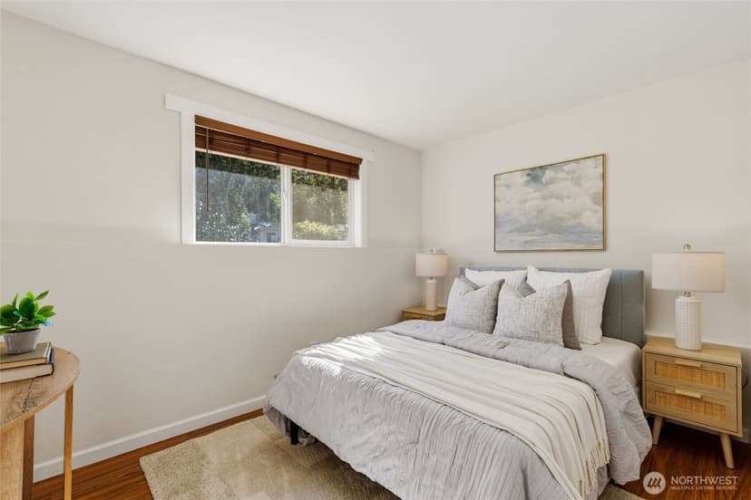 Property photo for 13911 103rd Avenue NE, Kirkland photo 21