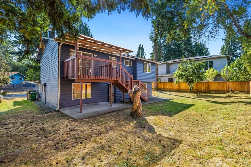 Property photo for 13911 103rd Avenue NE, Kirkland photo 26