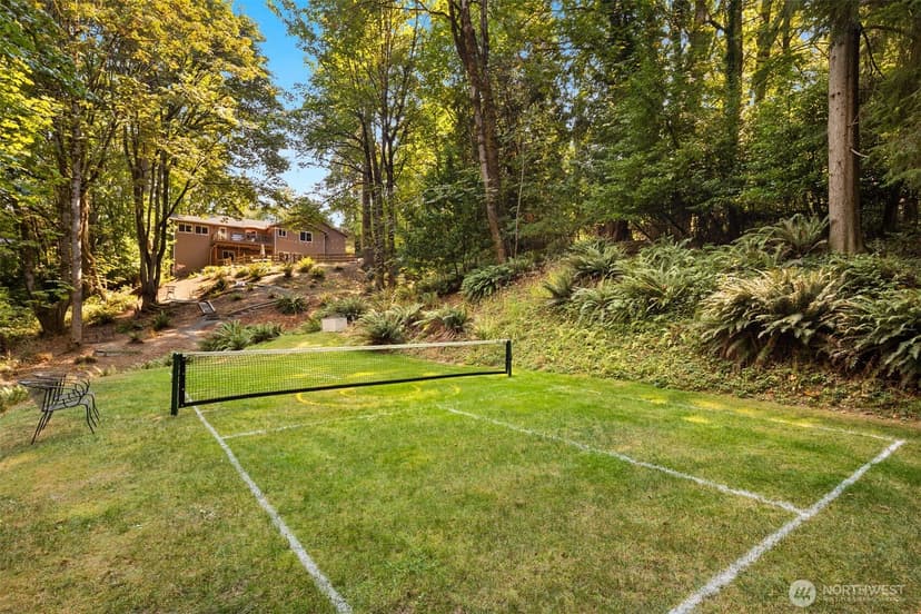 Property photo for 15721 81st Avenue NE, Kenmore photo 37